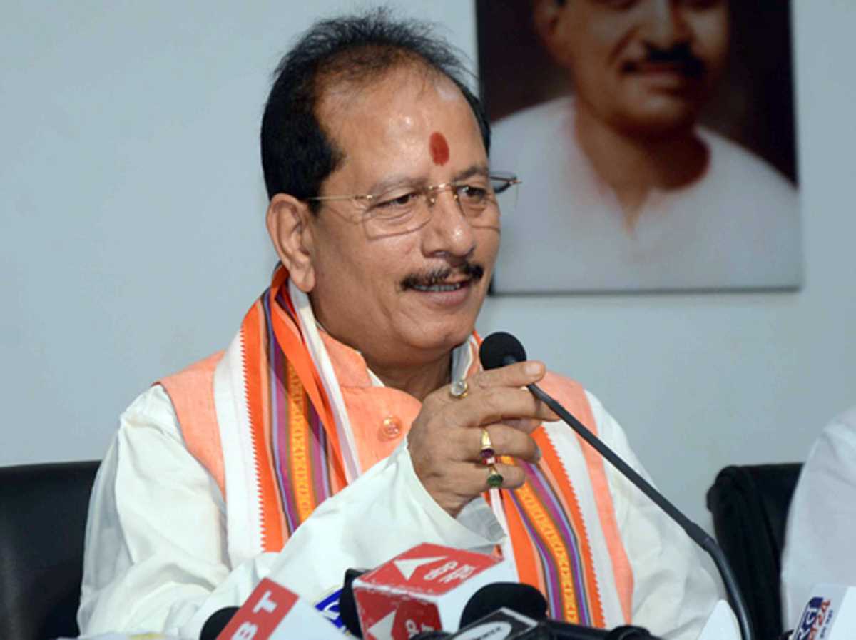 तुष्टिकरण की राजनीति में लोग ताजिया पूजे या बुरका पहन लें, अपने धर्म का अपमान न करें : विजय सिन्हा